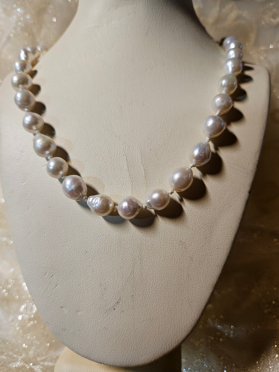 White Pearl Necklace
