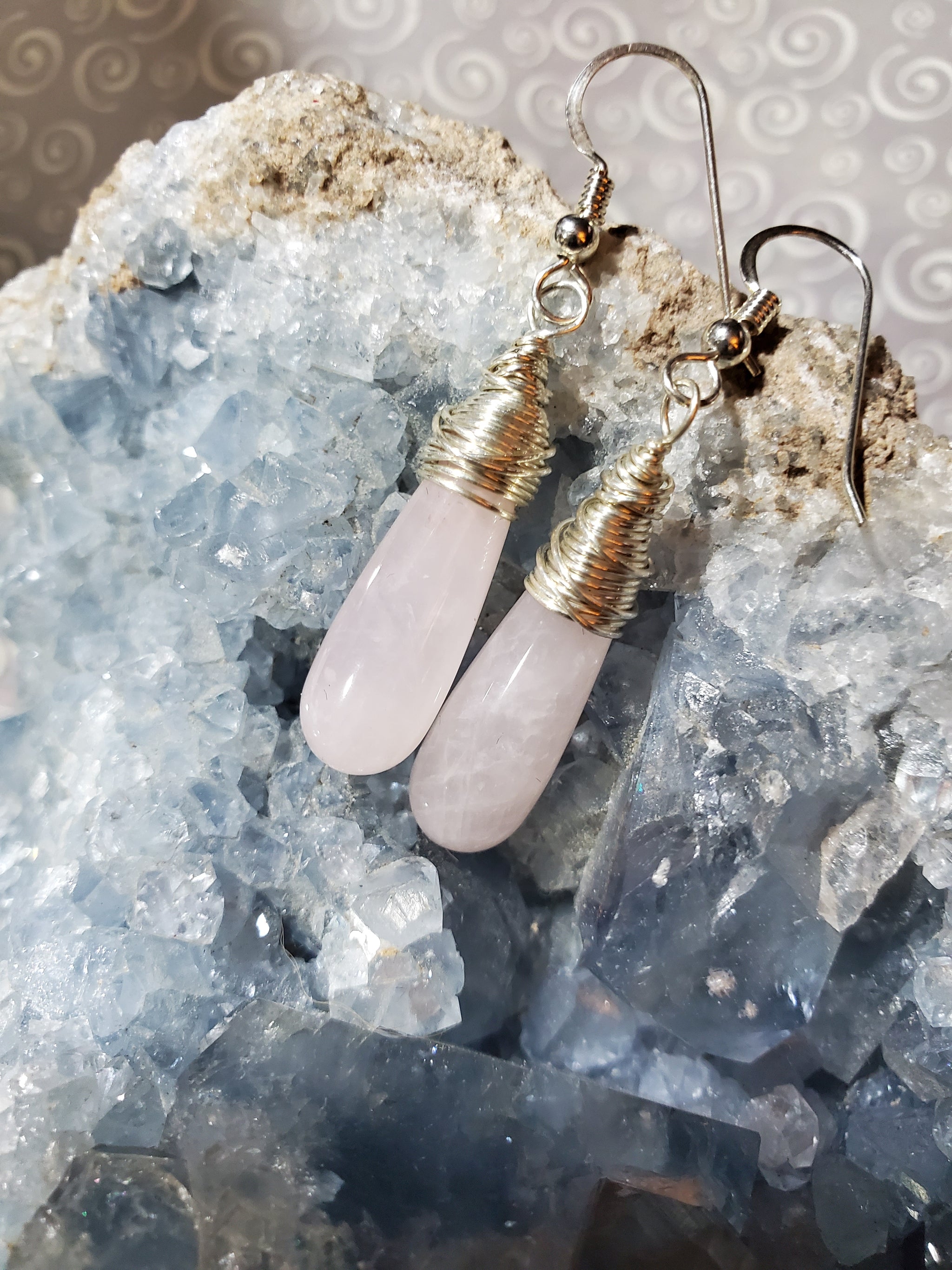 Rose Quartz Birds Nest Dangle Earrings