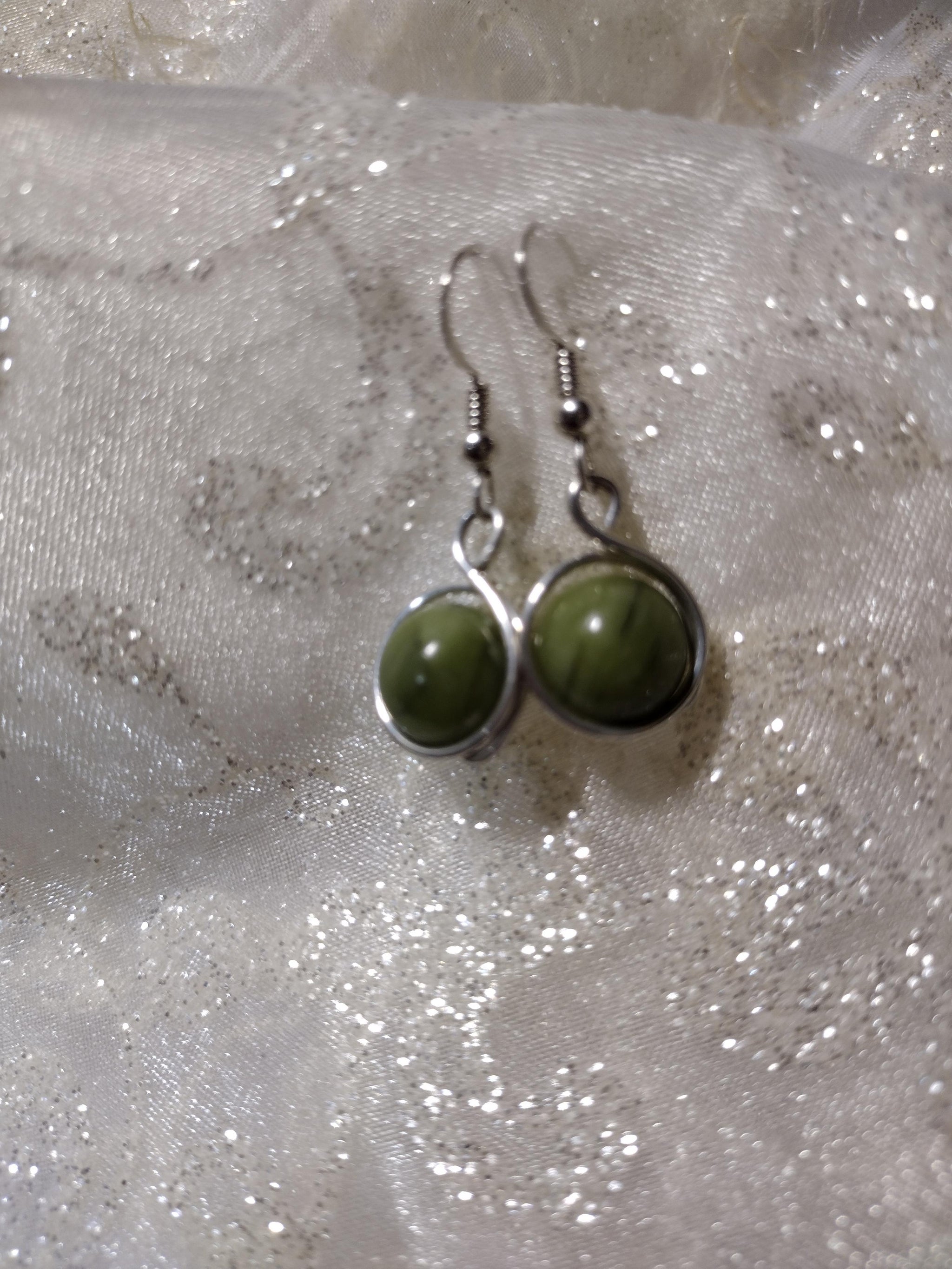 Taiwan Jade Captured Earrings