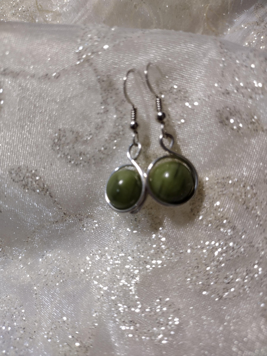 Taiwan Jade Captured Earrings